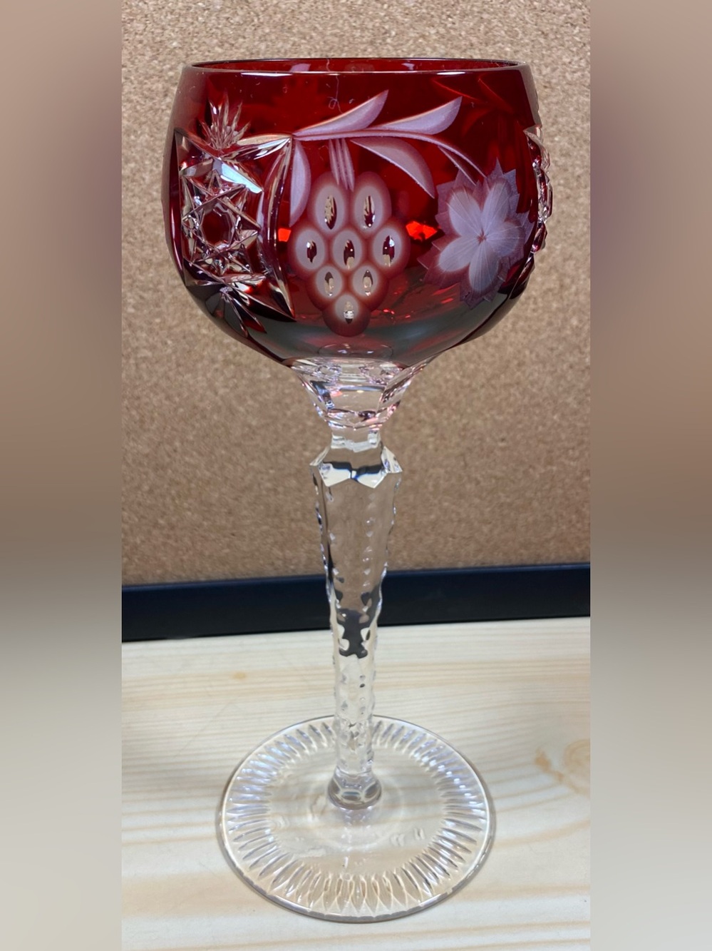 AJKA Marsala Crystal Cut To Clear Glass Goblet Wine Hock Ruby Red 8.25” Flower